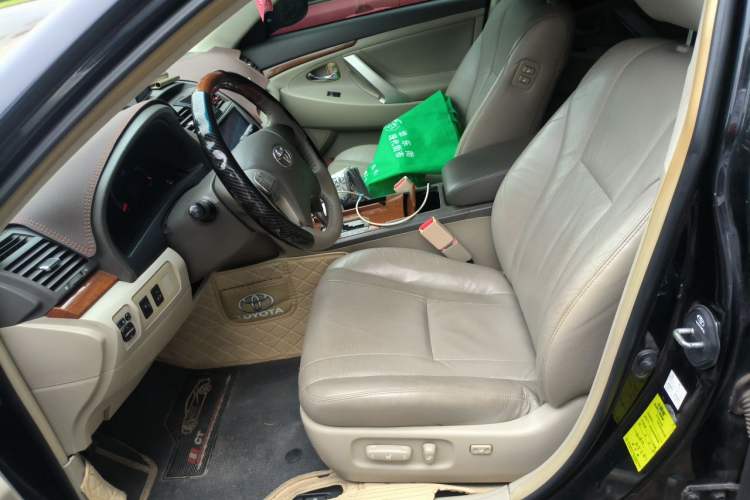 Used Toyota Camry 2013 200G Classic Luxury Edition Left Front Seat