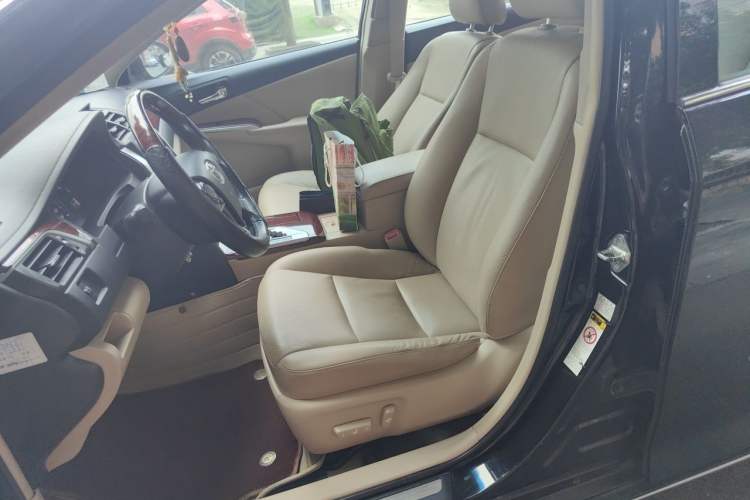 Used Toyota Camry 2013 2.5G Comfort Edition Left Front Seat