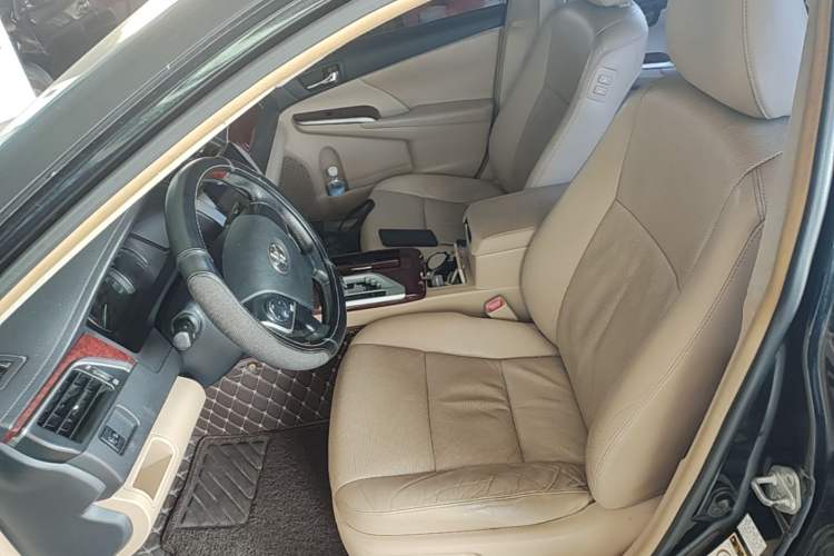 Used Toyota Camry 2013 2.5G Comfort Edition Left Front Seat