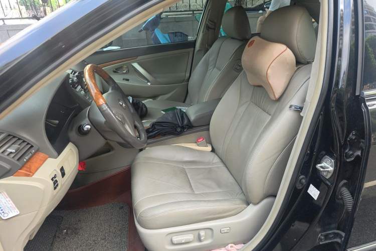 Used Toyota Camry 2013 200G Classic Luxury Edition Left Front Seat