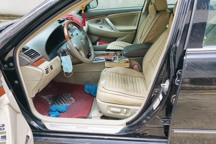 Used Toyota Camry 2013 200G Classic Luxury Edition Left Front Seat