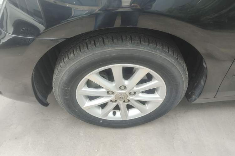 Used Toyota Camry 2013 200G Classic Luxury Edition Left Front Wheel Hub