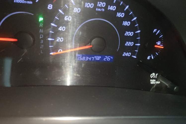Used Toyota Camry 2013 200E Classic Elite Edition Odometer Close Up