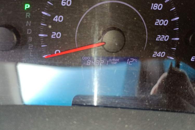 Used Toyota Camry 2013 200E Classic Elite Edition Odometer Close Up