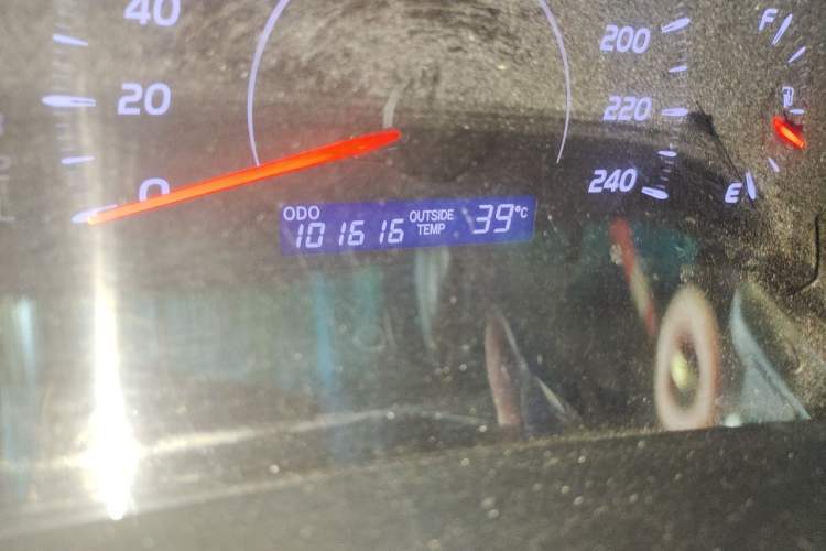 Used Toyota Camry 2013 200E Classic Elite Edition Odometer Close Up