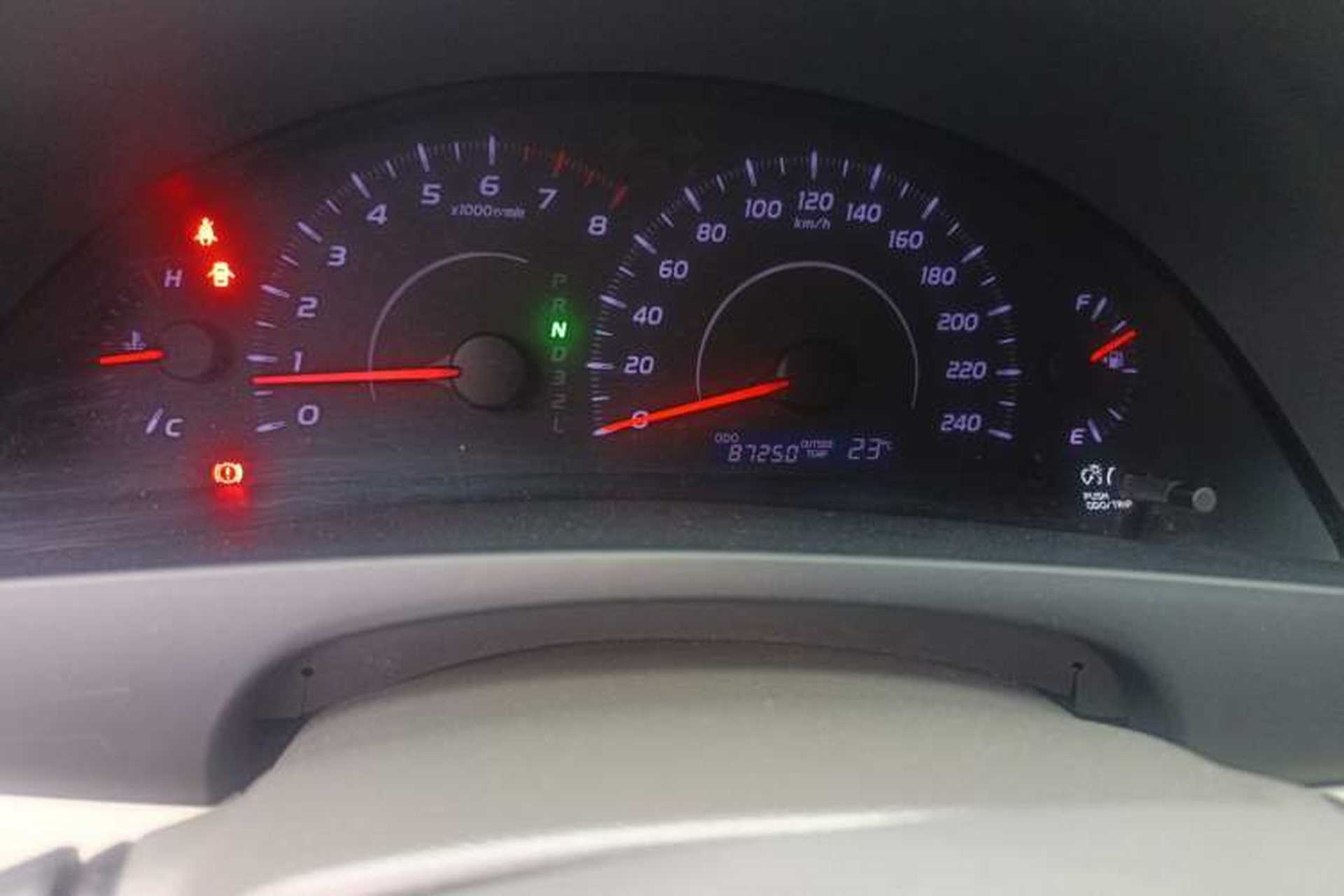 Used Toyota Camry 2013 200E Classic Elite Edition Odometer Close Up