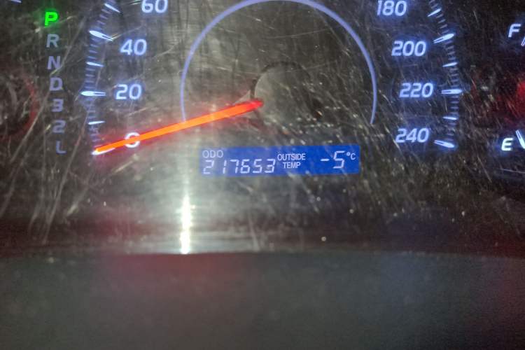 Used Toyota Camry 2013 200E Classic Elite Edition Odometer Close Up