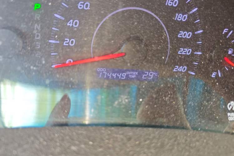 Used Toyota Camry 2013 200E Classic Elite Edition Odometer Close Up