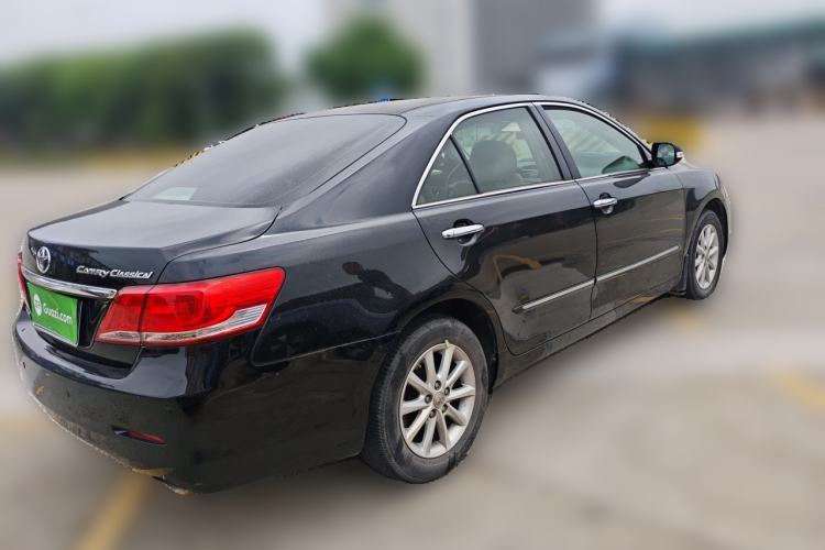 Used Toyota Camry 2013 200G Classic Luxury Edition Rear Right 45 Deg
