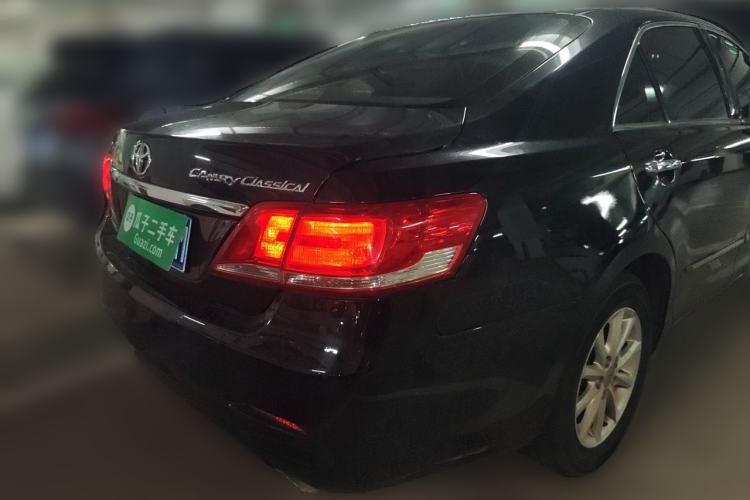 Used Toyota Camry 2013 200E Classic Elite Edition Rear Right 45 Deg