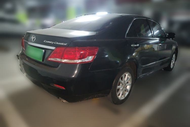 Used Toyota Camry 2013 200G Classic Luxury Edition Rear Right 45 Deg