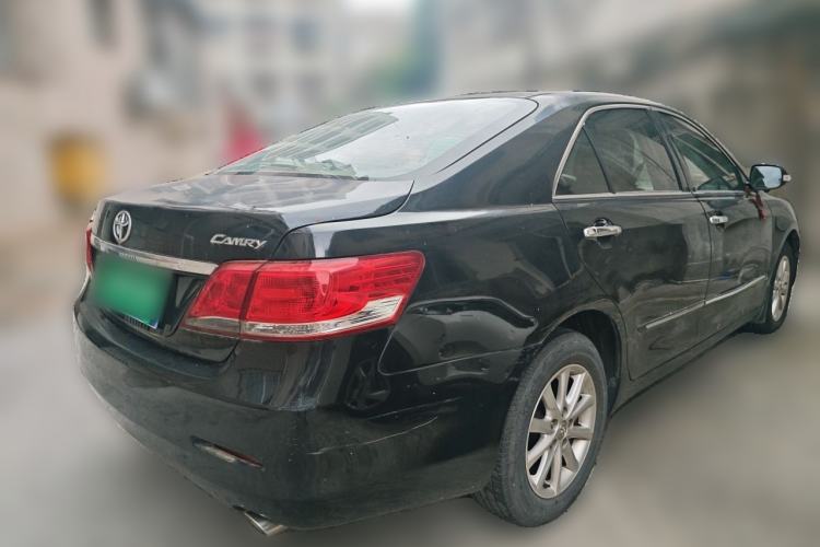 Used Toyota Camry 2013 200G Classic Luxury Edition Rear Right 45 Deg
