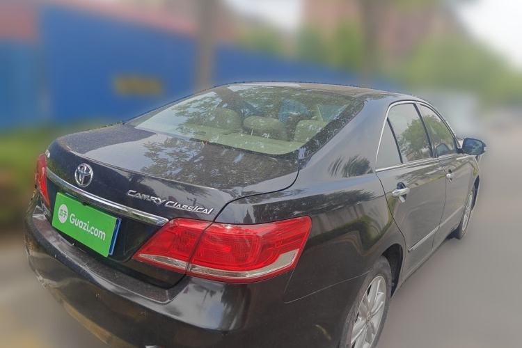 Used Toyota Camry 2013 200G Classic Luxury Edition Rear Right 45 Deg