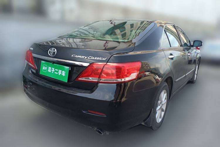 Used Toyota Camry 2013 200G Classic Luxury Edition Rear Right 45 Deg