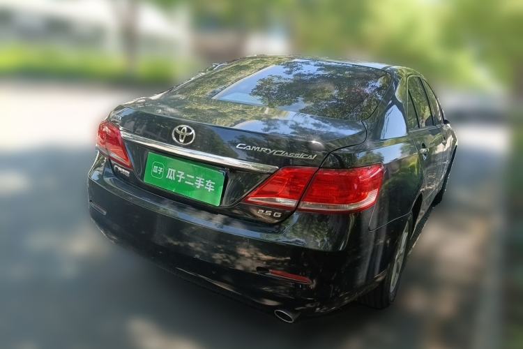 Used Toyota Camry 2013 200G Classic Luxury Edition Rear Right 45 Deg