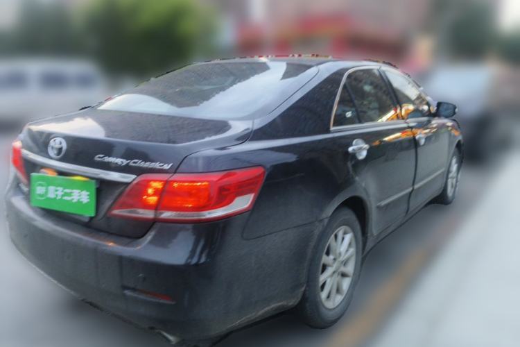 Used Toyota Camry 2013 200G Classic Luxury Edition Rear Right 45 Deg