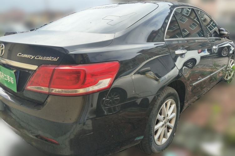 Used Toyota Camry 2013 200G Classic Luxury Edition Rear Right 45 Deg