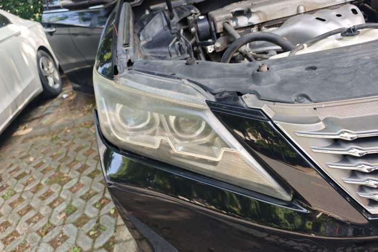 Used Toyota Camry 2013 2.0G Comfort Edition Right Front Headlight