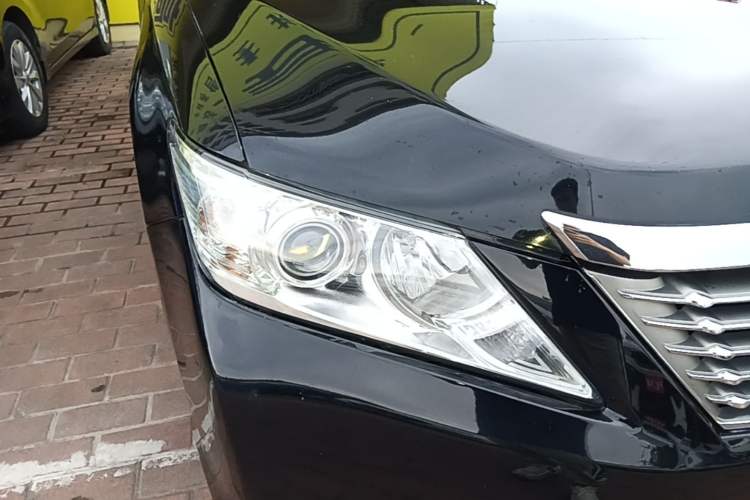 Used Toyota Camry 2013 2.0G Comfort Edition Right Front Headlight