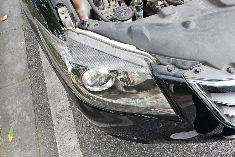 Used Toyota Camry 2013 200G Classic Luxury Edition Right Front Headlight