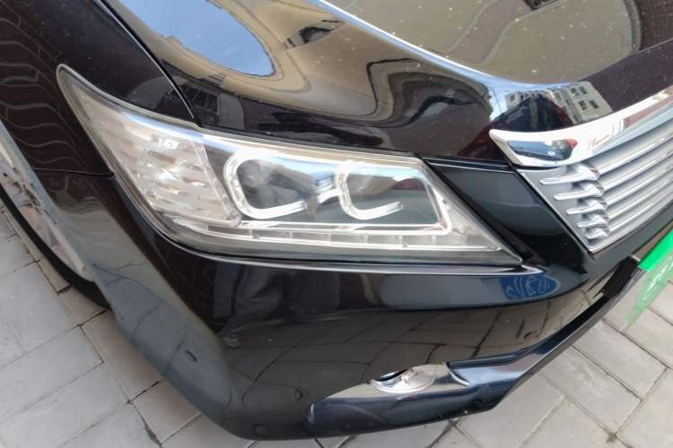 Used Toyota Camry 2013 2.0G Comfort Edition Right Front Headlight