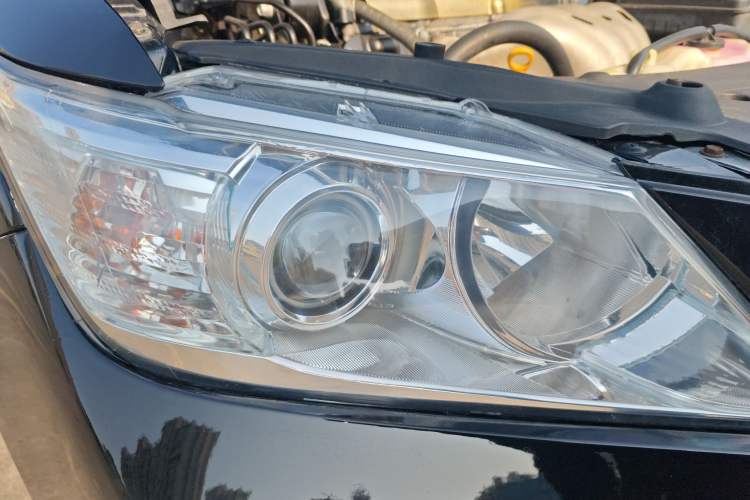 Used Toyota Camry 2013 2.0G Comfort Edition Right Front Headlight