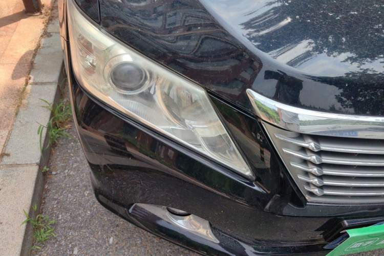 Used Toyota Camry 2013 2.5G Comfort Edition Right Front Headlight