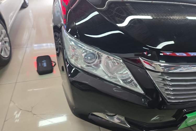 Used Toyota Camry 2013 2.5G Comfort Edition Right Front Headlight