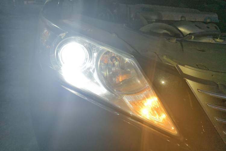Used Toyota Camry 2013 2.0G Comfort Edition Right Front Headlight