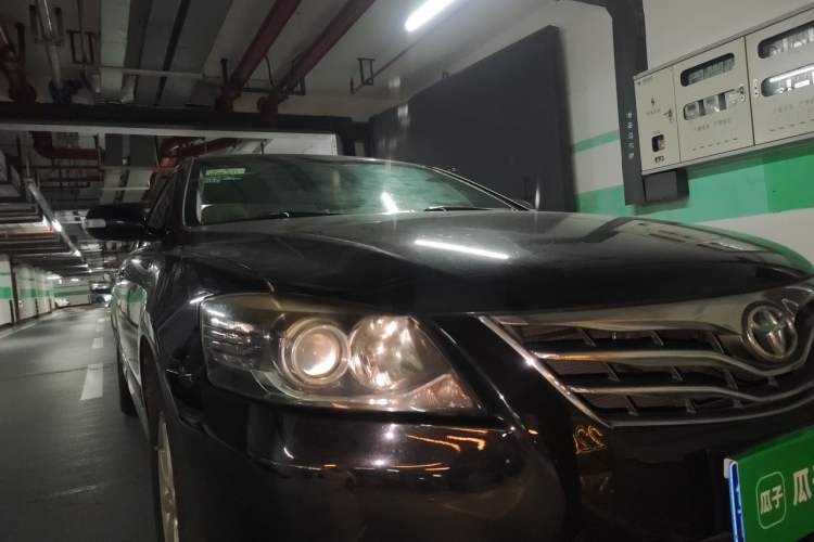 Used Toyota Camry 2013 200G Classic Luxury Edition Right Front Headlight