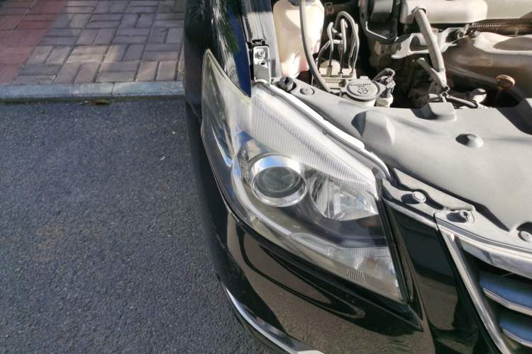 Used Toyota Camry 2013 200E Classic Elite Edition Right Front Headlight