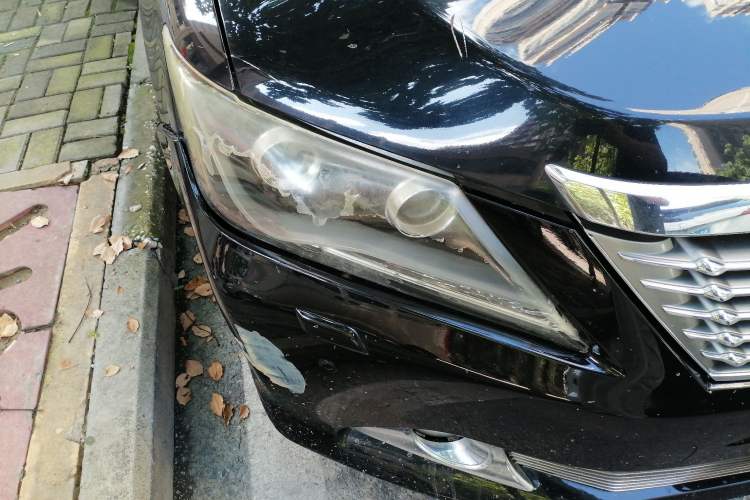 Used Toyota Camry 2013 2.5G Comfort Edition Right Front Headlight