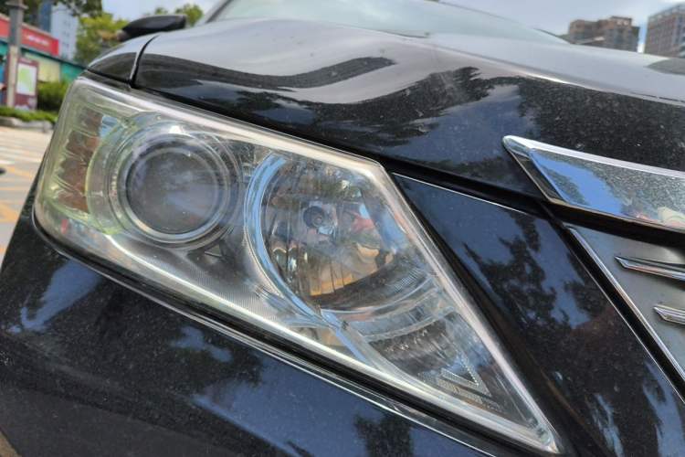 Used Toyota Camry 2013 2.0G Comfort Edition Right Front Headlight