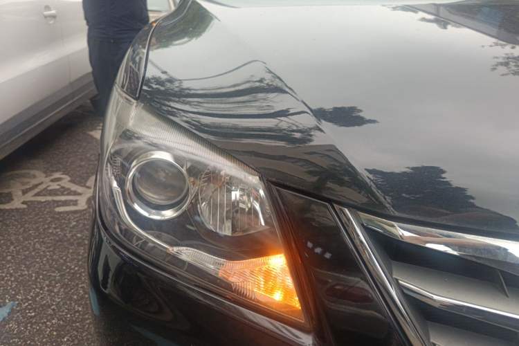 Used Toyota Camry 2013 200E Classic Elite Edition Right Front Headlight