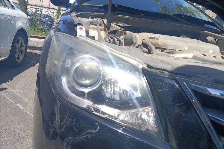 Used Toyota Camry 2013 200G Classic Luxury Edition Right Front Headlight