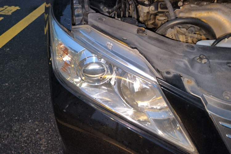 Used Toyota Camry 2013 2.0G Comfort Edition Right Front Headlight