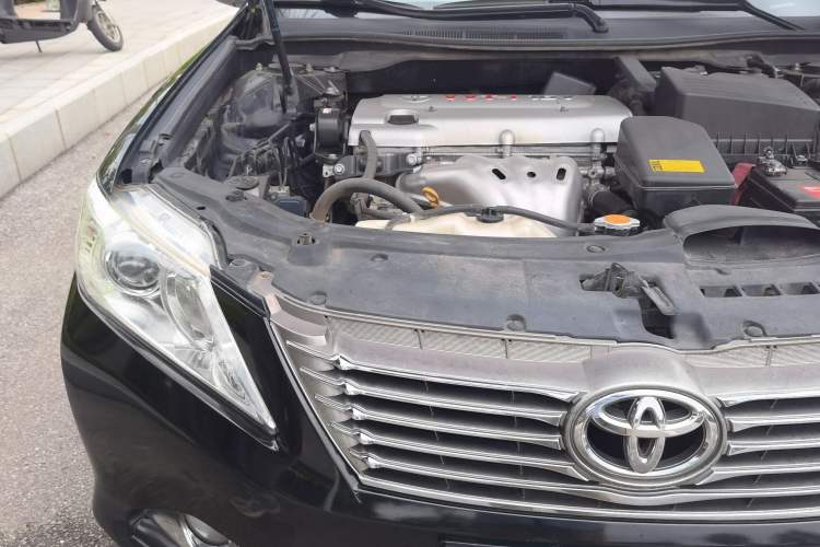 Used Toyota Camry 2013 2.0G Comfort Edition Right Front Headlight