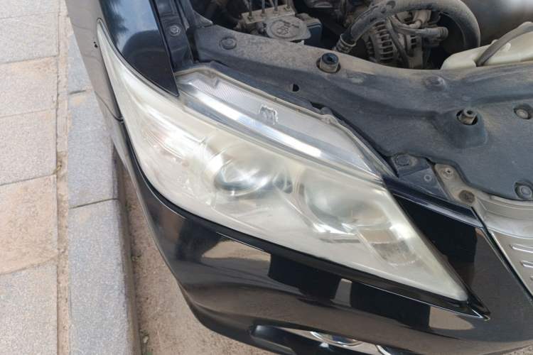 Used Toyota Camry 2013 2.0G Comfort Edition Right Front Headlight