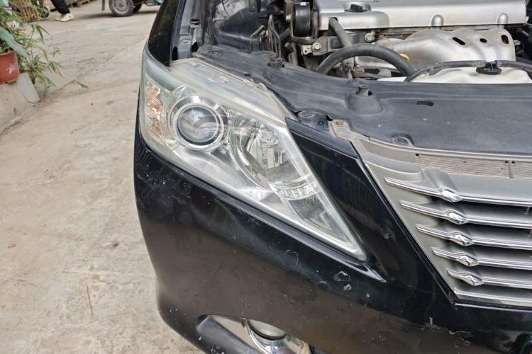 Used Toyota Camry 2013 2.0G Comfort Edition Right Front Headlight