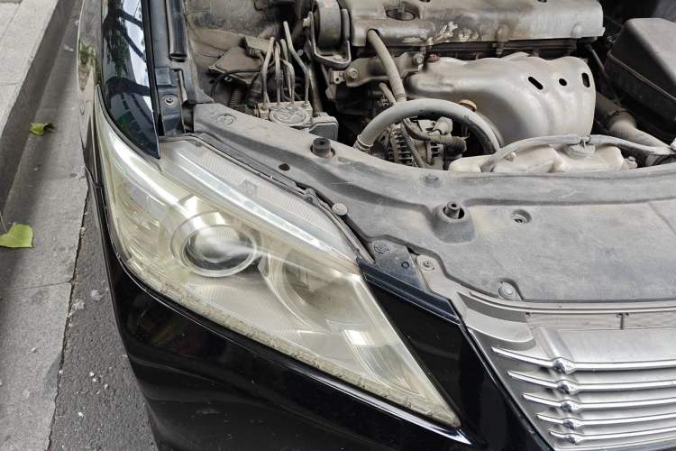 Used Toyota Camry 2013 2.0G Comfort Edition Right Front Headlight