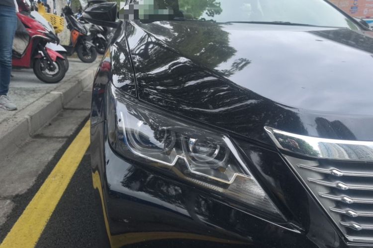 Used Toyota Camry 2013 2.0G Comfort Edition Right Front Headlight