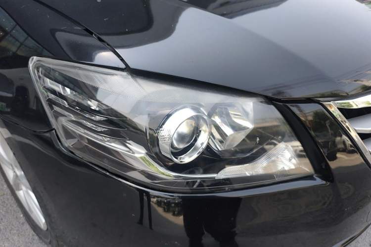 Used Toyota Camry 2013 200E Classic Elite Edition Right Front Headlight