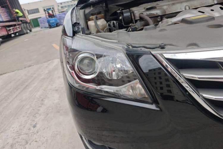 Used Toyota Camry 2013 200G Classic Luxury Edition Right Front Headlight