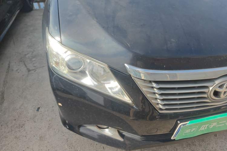 Used Toyota Camry 2013 2.5G Comfort Edition Right Front Headlight