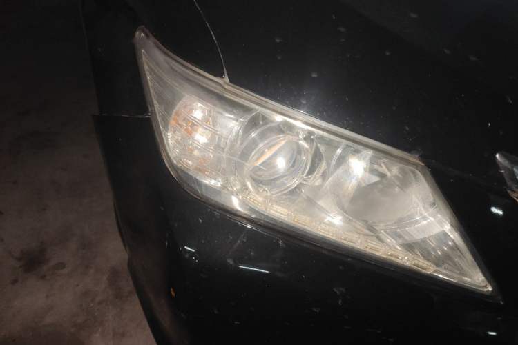 Used Toyota Camry 2013 2.5G Comfort Edition Right Front Headlight