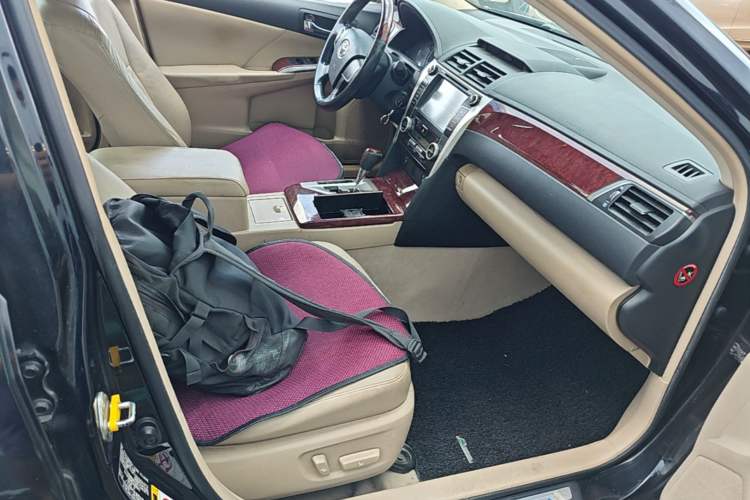 Used Toyota Camry 2013 2.5G Comfort Edition Right Front Seat