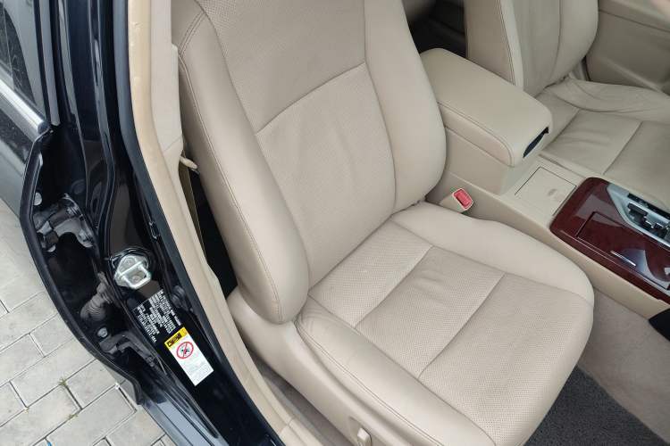 Used Toyota Camry 2013 2.0G Comfort Edition Right Front Seat