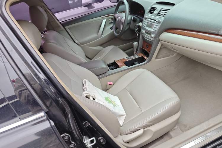 Used Toyota Camry 2013 200E Classic Elite Edition Right Front Seat