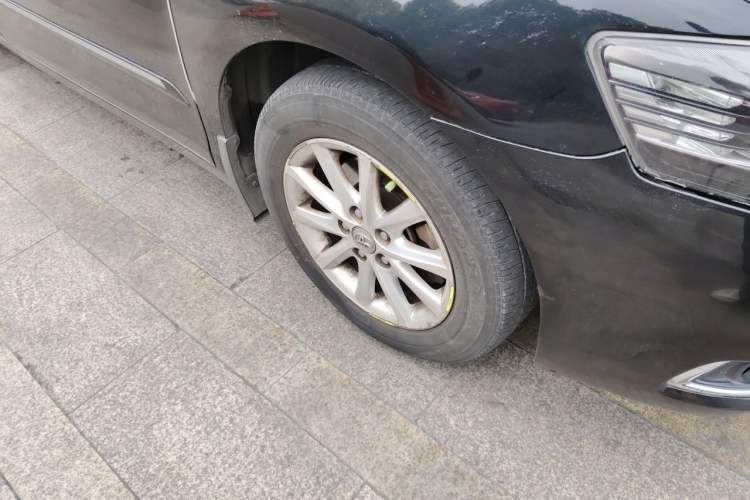Used Toyota Camry 2013 200G Classic Luxury Edition Right Front Wheel Hub