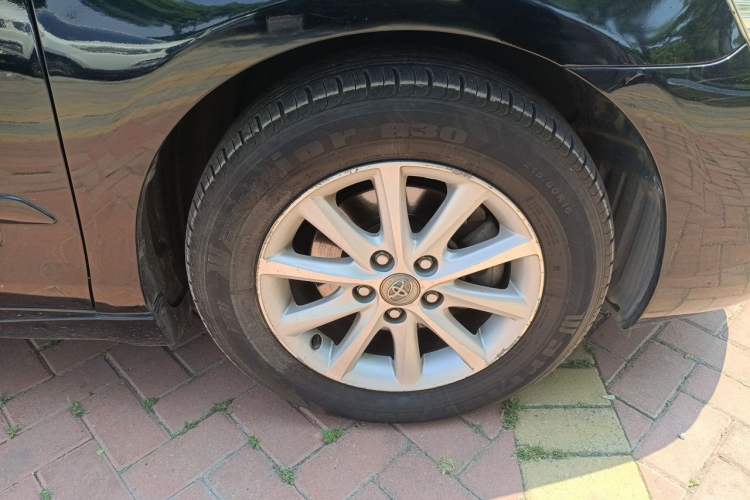 Used Toyota Camry 2013 200G Classic Luxury Edition Right Front Wheel Hub